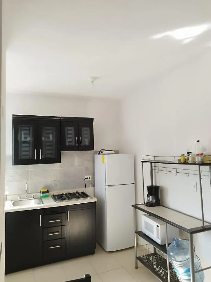 Departamento Residencial Con Alberca Cancun Apartment